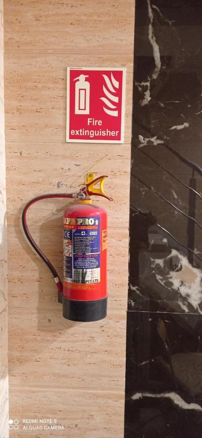 Hotel ravi residency Jalandhar Esterno foto