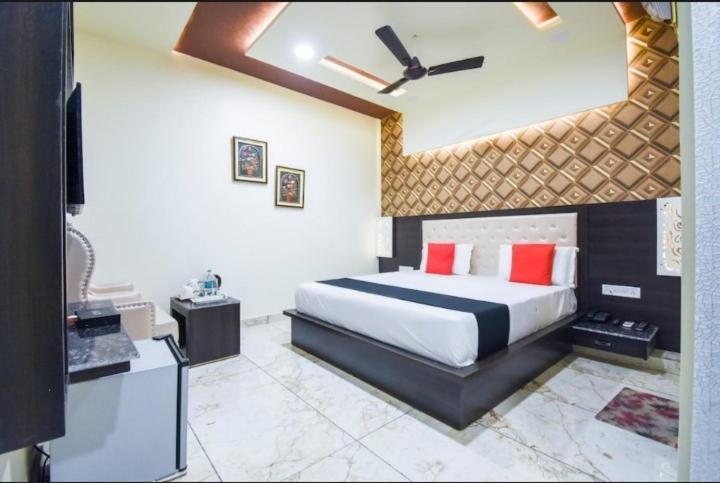 Hotel ravi residency Jalandhar Esterno foto
